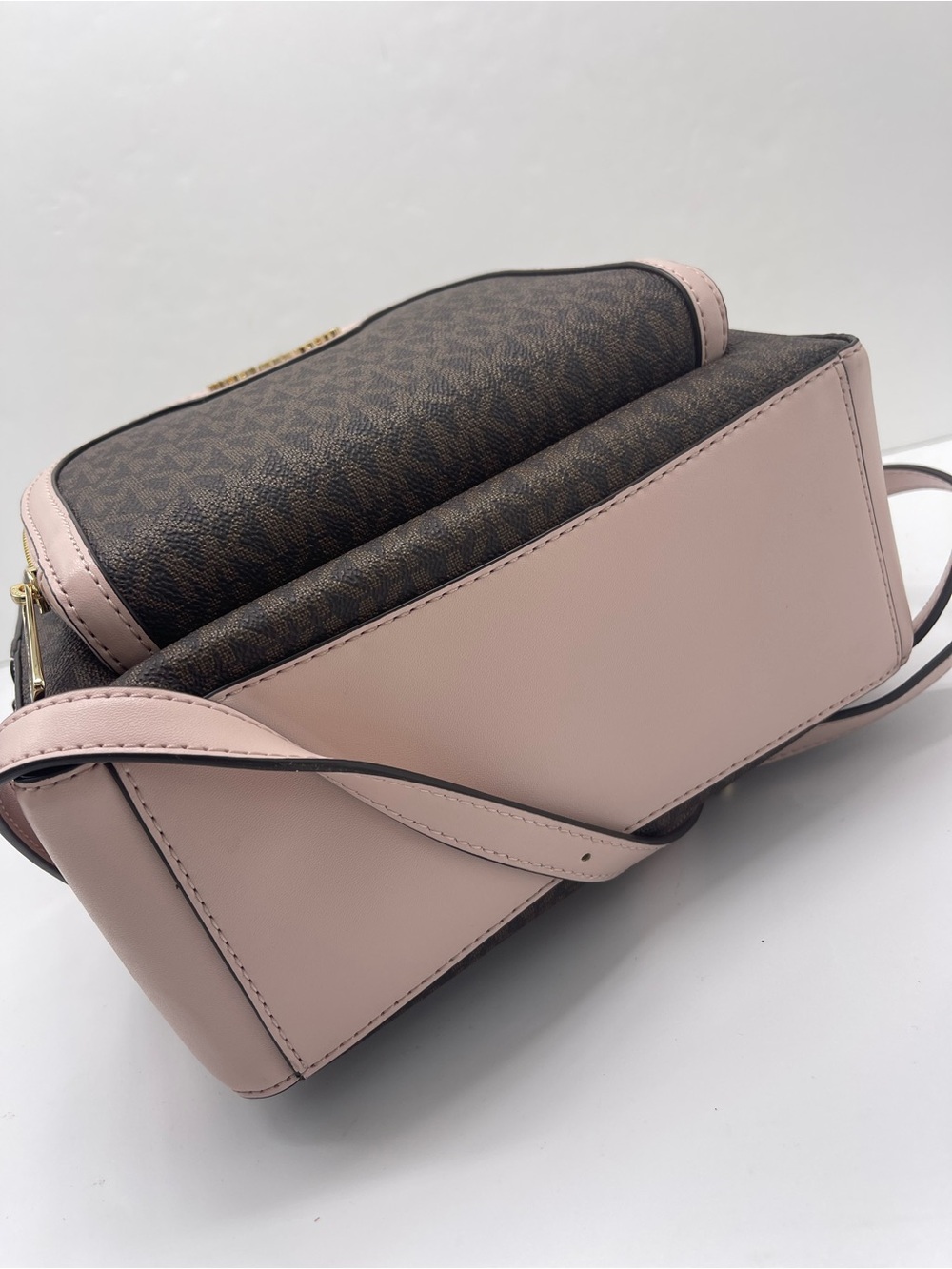 Michael Kors Jaycee Medium Zip Pocket Logo Backpack
Powder Blush 
NWT - Picture 5 of 16